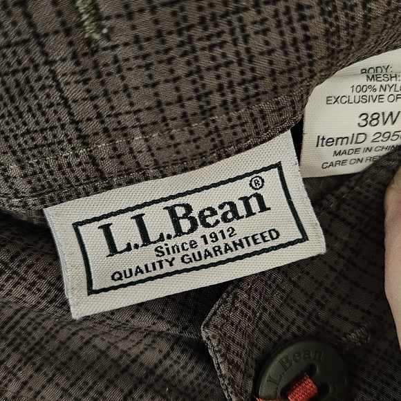 L.L. Bean Men's Swim Shorts - Size 38W - Picture 5 of 7